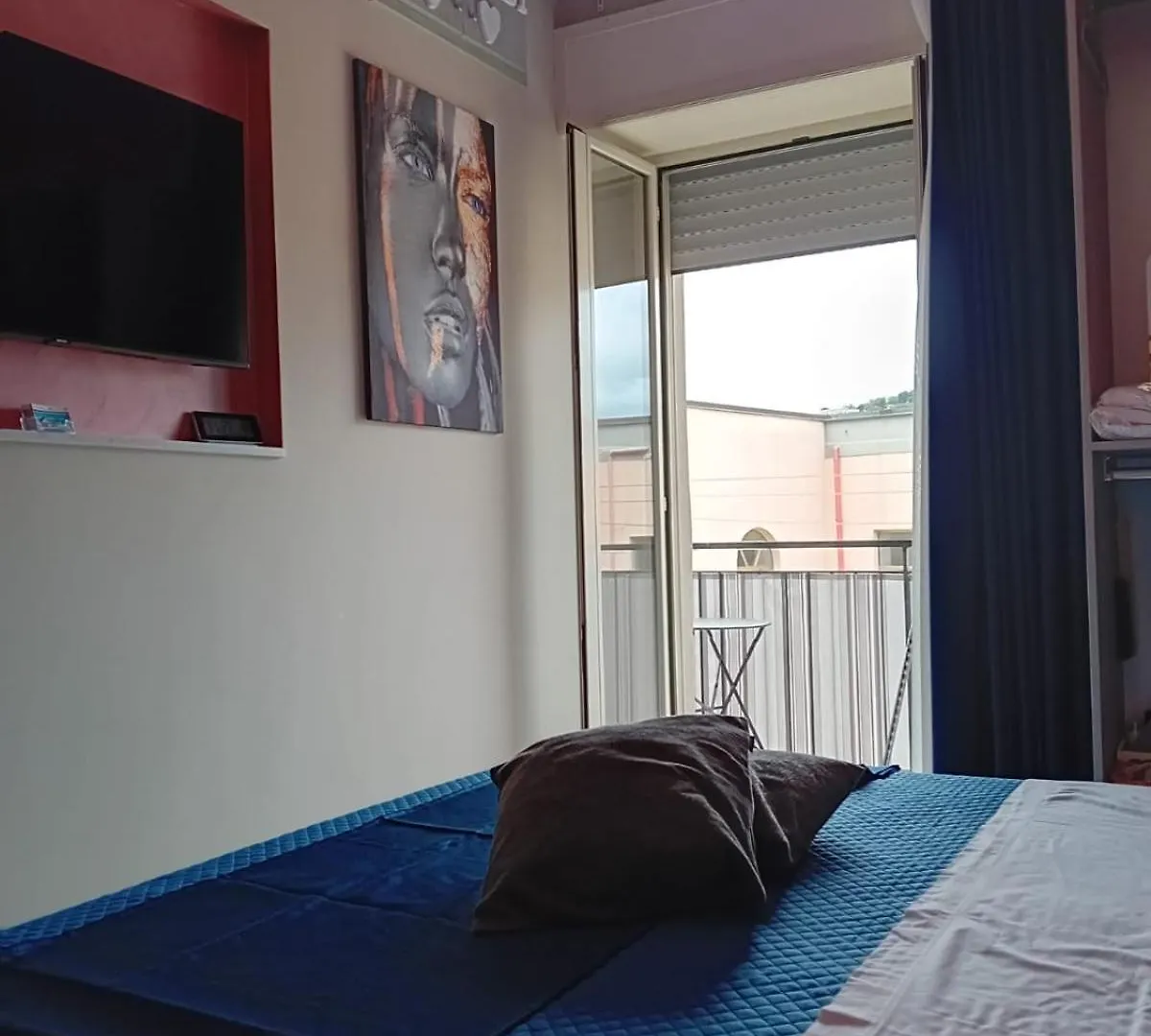 Apartment B&B Piccololucio2 Naples Italy